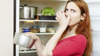 Cách khử mùi hôi trong tủ lạnh Hitachi nhanh chóng và hiệu quả